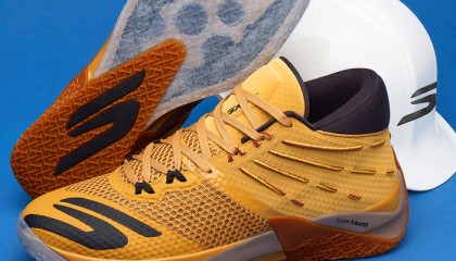 8868体育平台-斯凯奇为阿努诺比推出东部冠军纪念战靴|斯凯奇(Skechers)|OG-阿奴诺比|大黄|短剧|灵感_新浪新闻